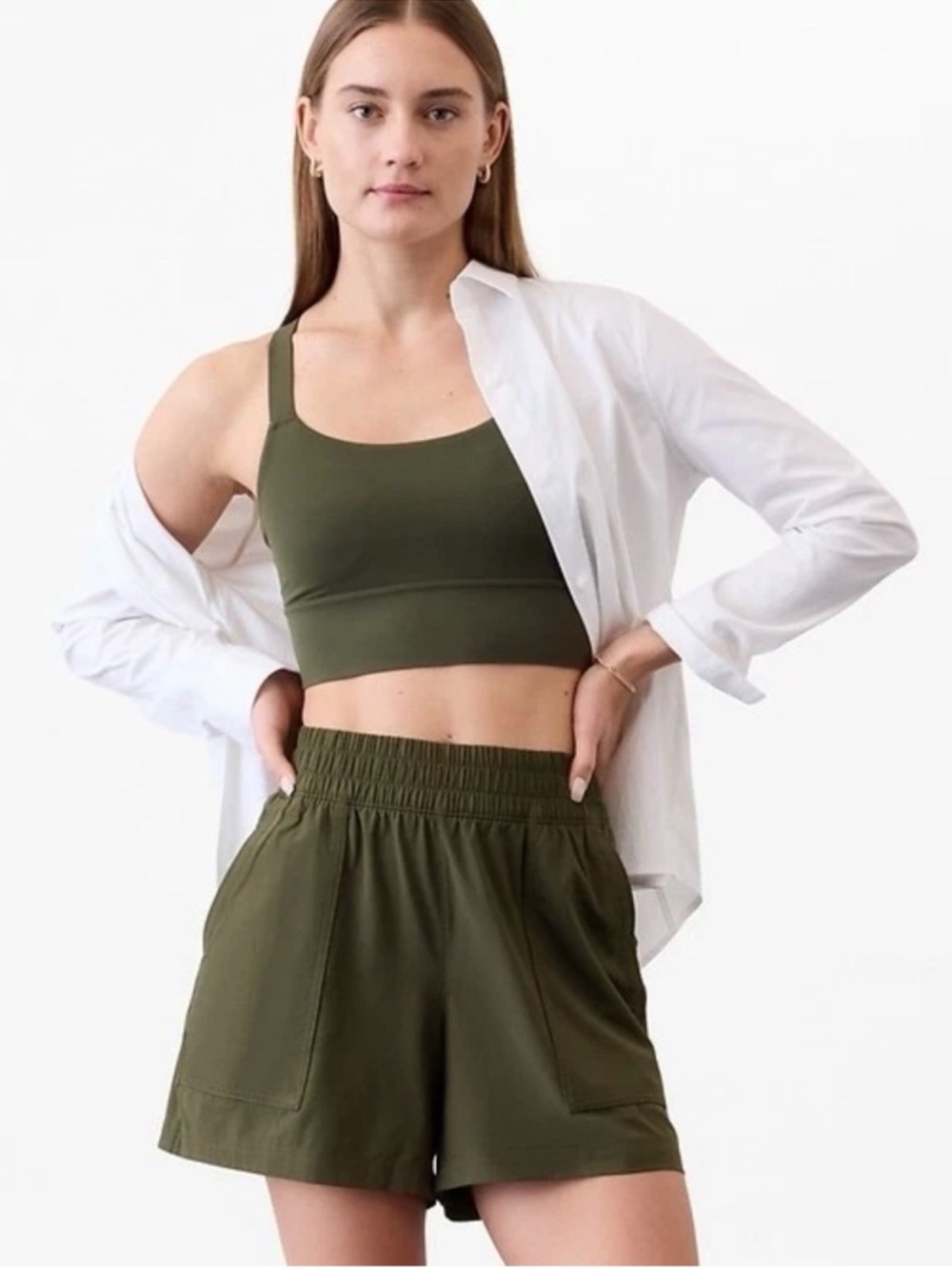 Athleta Wayfind Short in Aspen Olive - Medium